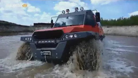 Avtoros Shaman 8x8 ATV: el vehículo anfibio más brutal