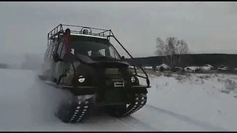 Гусеничный вездеход Газ-3409 Бобр