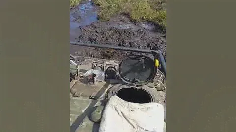 МТЛБ И МТЛБ(У) штурмуют болото!