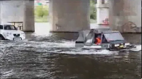 Вездеходы РУСАК 3918 и 3992. На суше и на воде. Август 2013