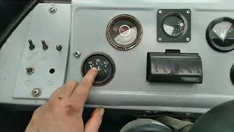 Контроль давления масла по аварийной лампе. Двигатель газ 51. Львовский погрузчик.