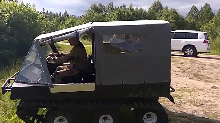 ГУСЕНИЧНЫЙ ВЕЗДЕХОД АМФИБИЯ 'РАШ' PAXUSmoto